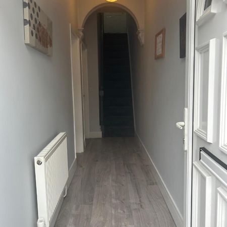 Brunswick Place 1 Bed and Breakfast Stoke-on-Trent Εξωτερικό φωτογραφία