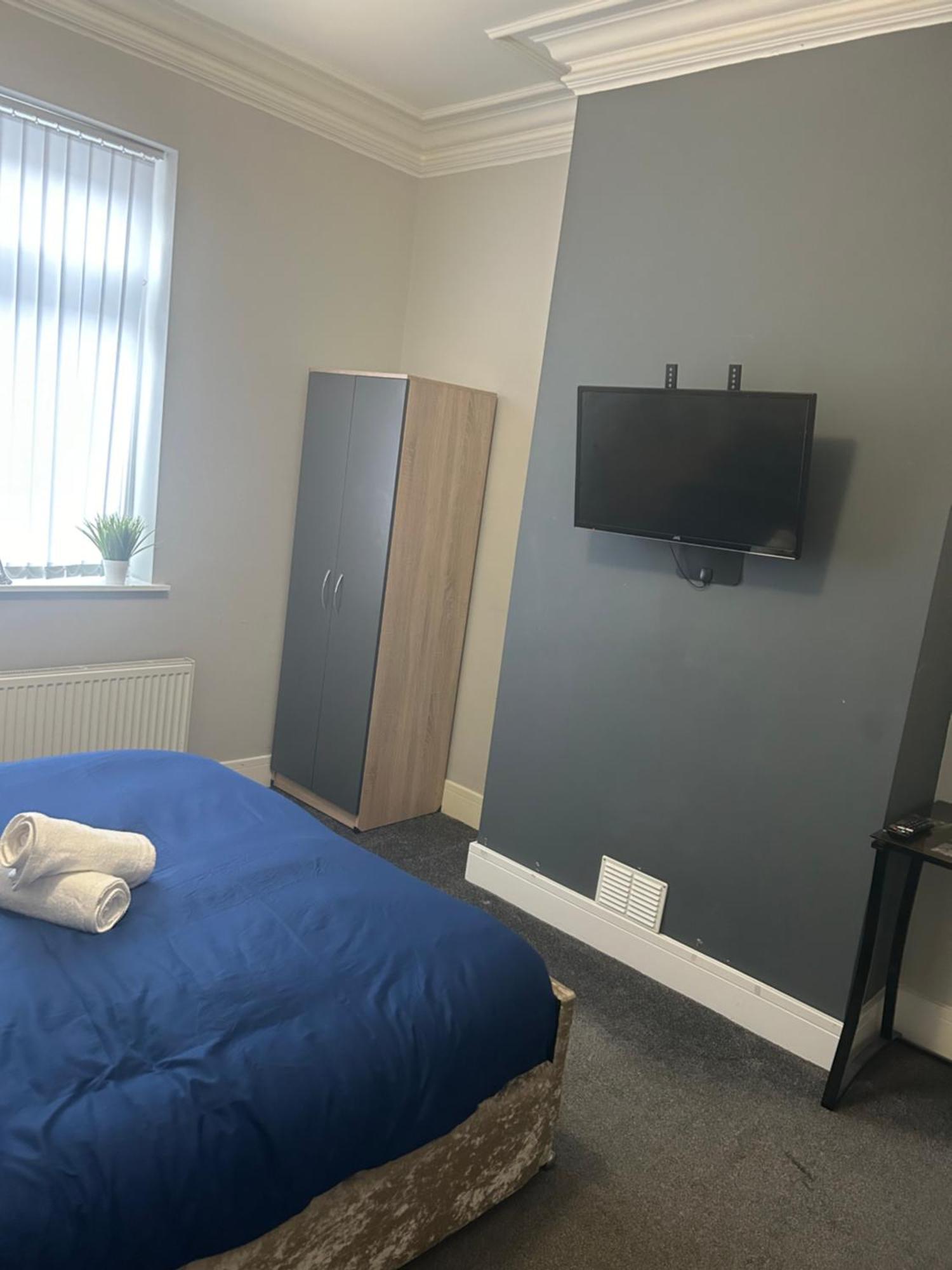 Brunswick Place 1 Bed and Breakfast Stoke-on-Trent Εξωτερικό φωτογραφία